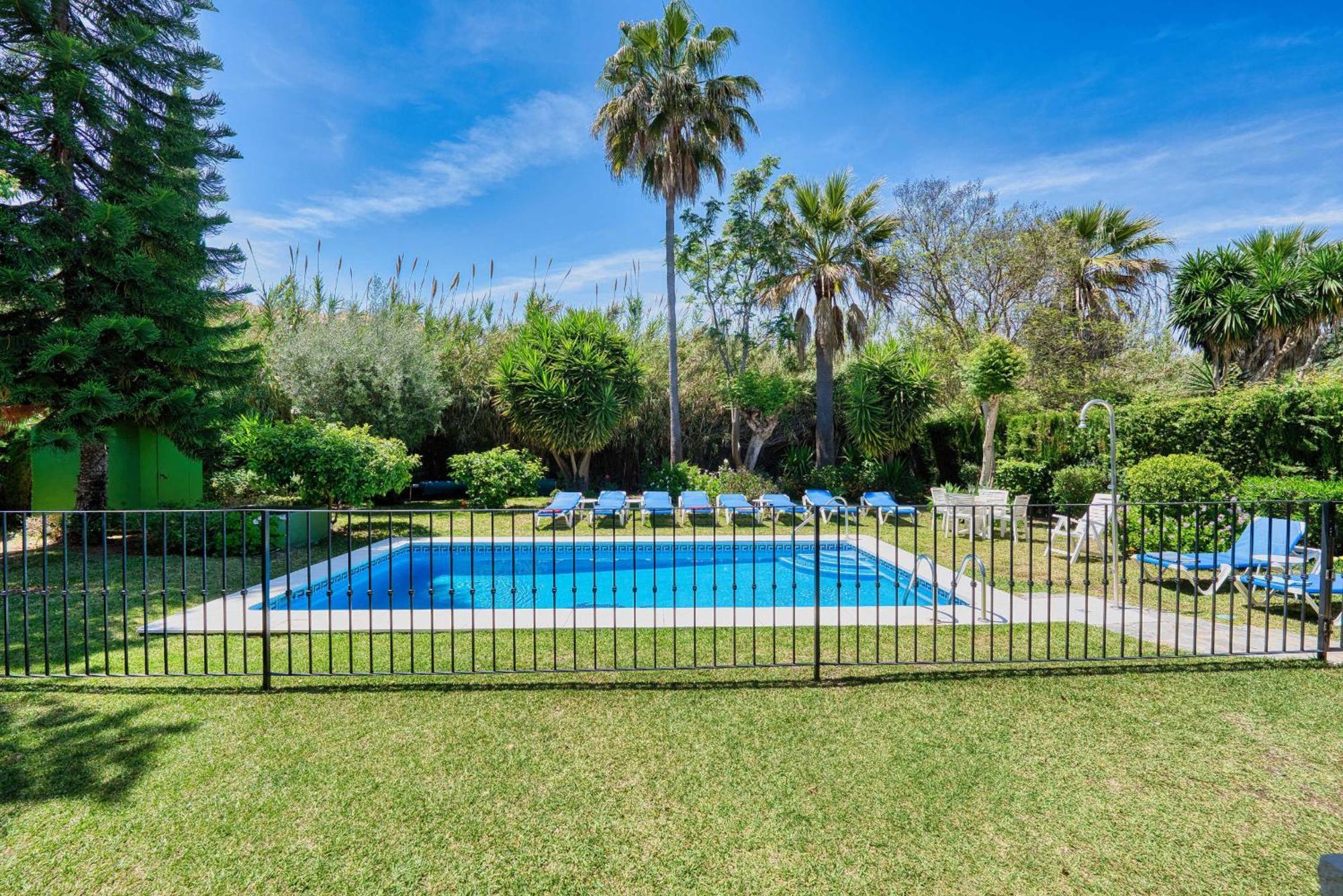 1106 Marbella Large Family Villa Estepona Exterior photo